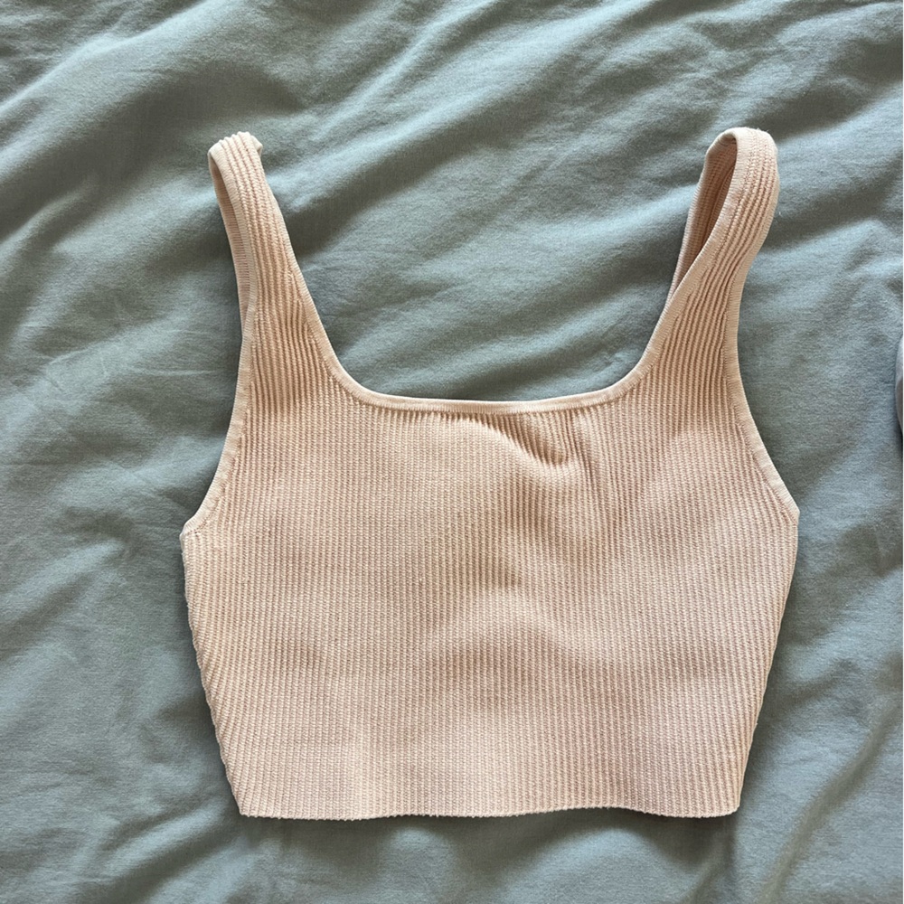 Aritzia Babaton Sculpt Knit Squareneck Cropped Tank